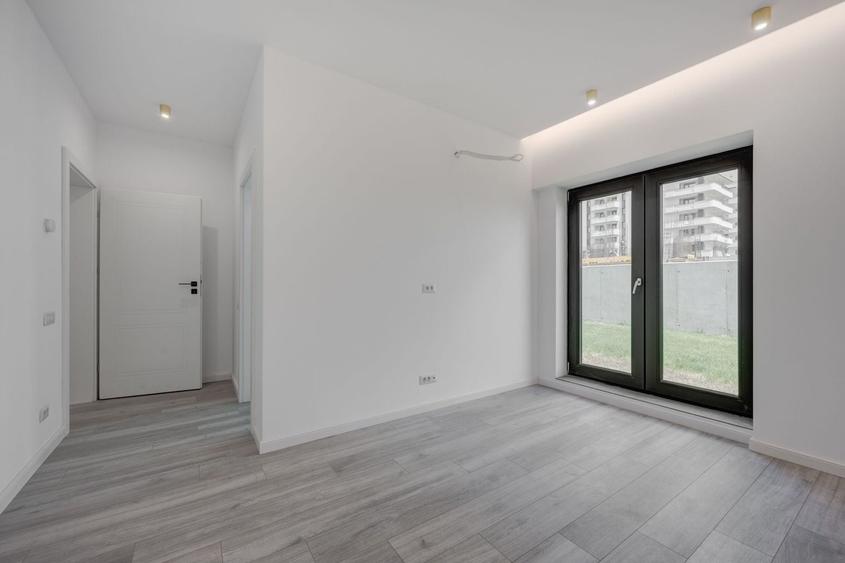 Apartament cu 6 camere decomandat în Nord