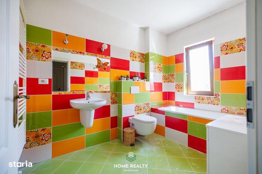 Casă cu 4 camere în Săcălaz