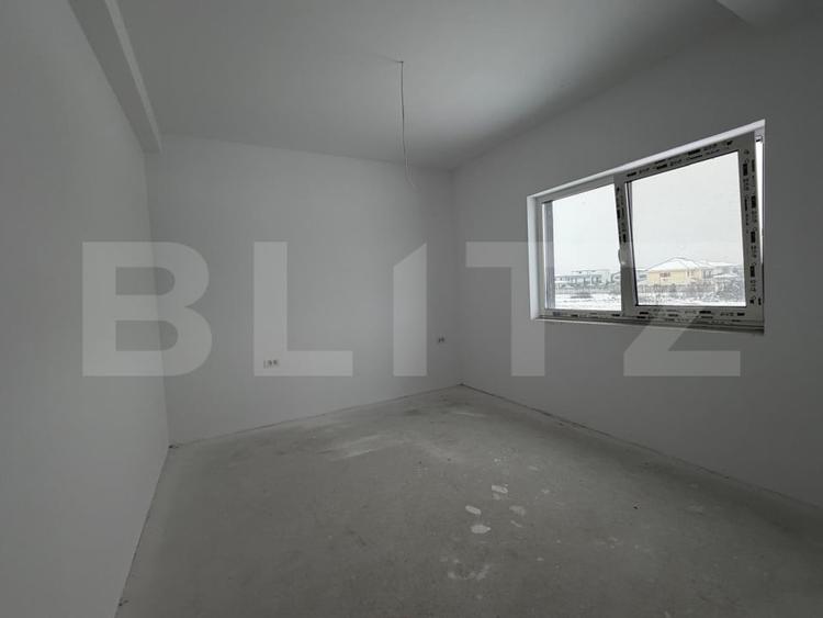 Duplex cu 5 camere cu Canalizare în Dumbrăvița