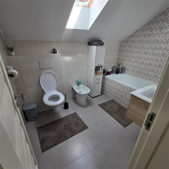 Casă cu 4 camere cu Teren 430 Mp în Miroslava