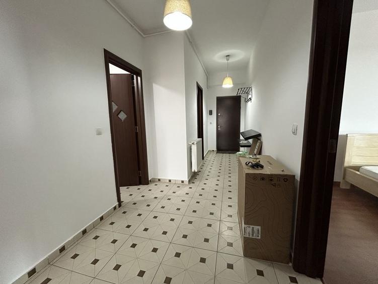 Apartament cu 2 camere decomandat în Fundeni