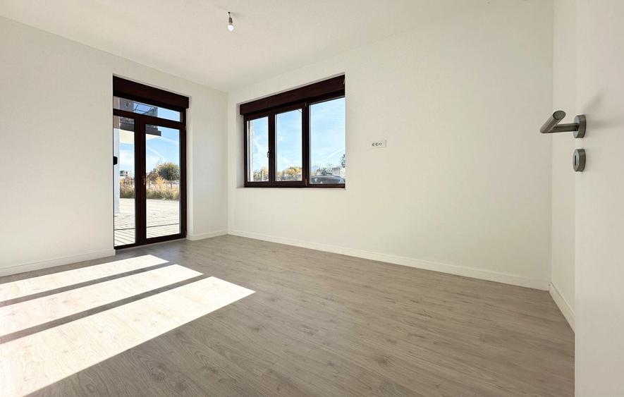 Apartament 2 camere 60 mp cu geam la baie lângă Paradisul Acvatic - 2