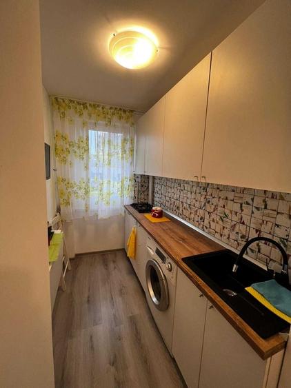 Apartament cu 2 camere nedecomandat în Berceni