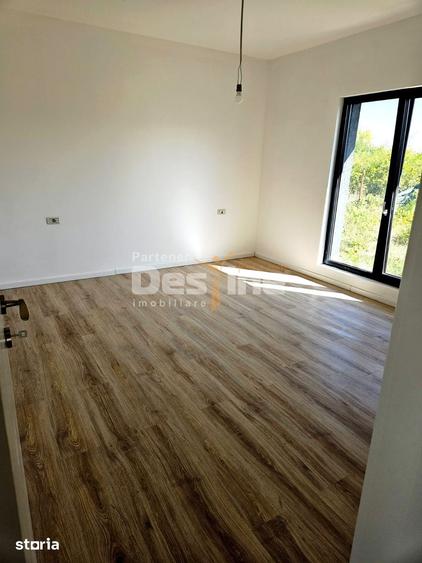 Casă cu 3 camere cu Teren 350 Mp în Bârnova