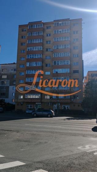 Apartament cu 2 camere decomandat, mobilat în Centrul Civic
