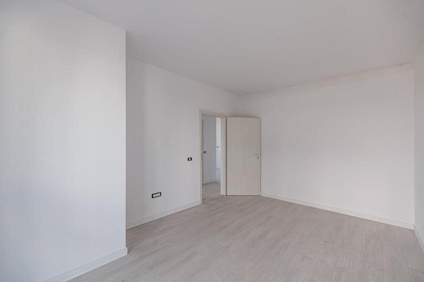 Apartament cu 3 camere decomandat în Mehala