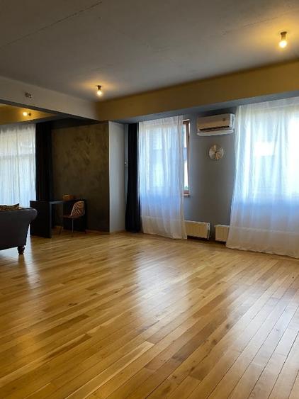 Apartament cu 3 camere decomandat, mobilat în Moșilor