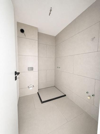 Apartament cu 2 camere semidecomandat în Florești