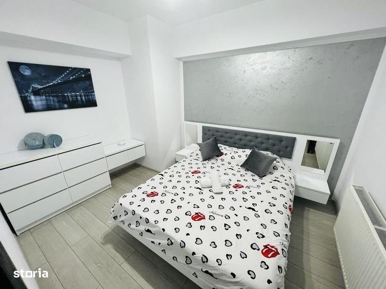 Apartament cu 3 camere decomandat în Exterior Vest