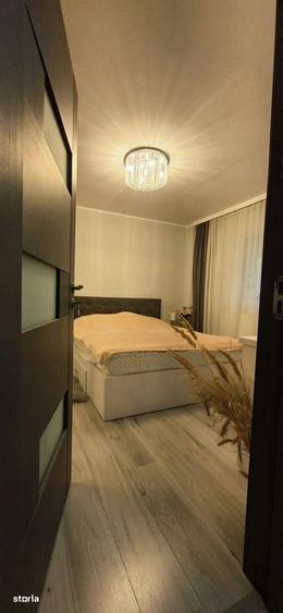 Apartament cu 3 camere decomandat în Negru Vodă