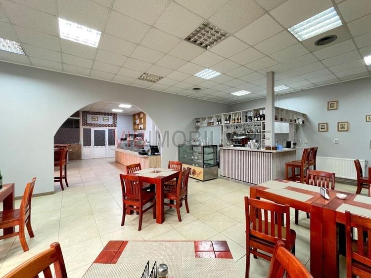 Hotel/Pensiune, de 150 mp, în Romană