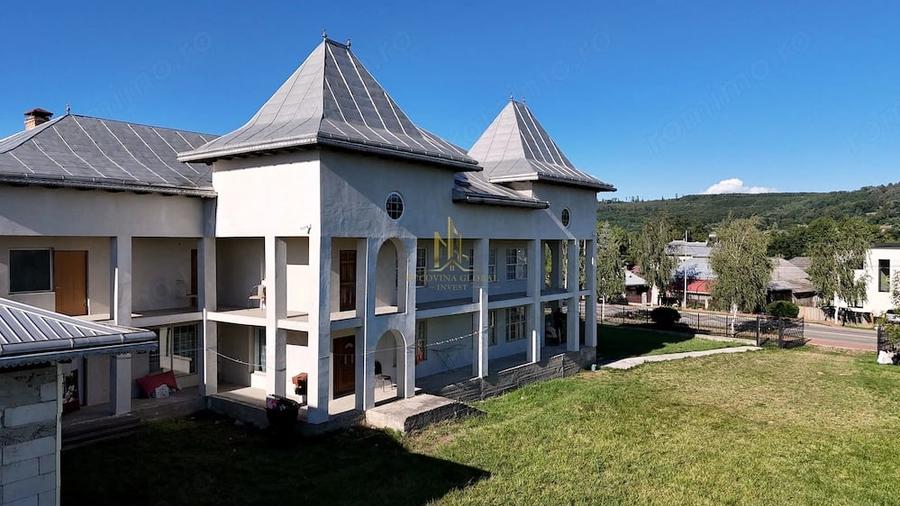 Casă cu Teren 1700 Mp în Călinești (Dărmănești)