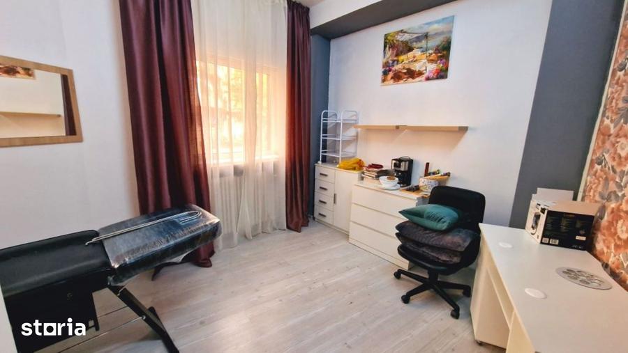 Apartament cu 4 camere în Moșilor