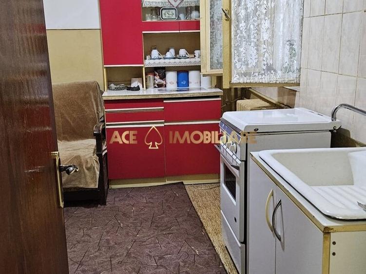 Apartament cu 2 camere semidecomandat, mobilat în Pantelimon