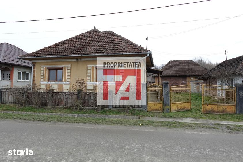 Casă cu 3 camere cu Teren 1733 Mp în Valea Chioarului