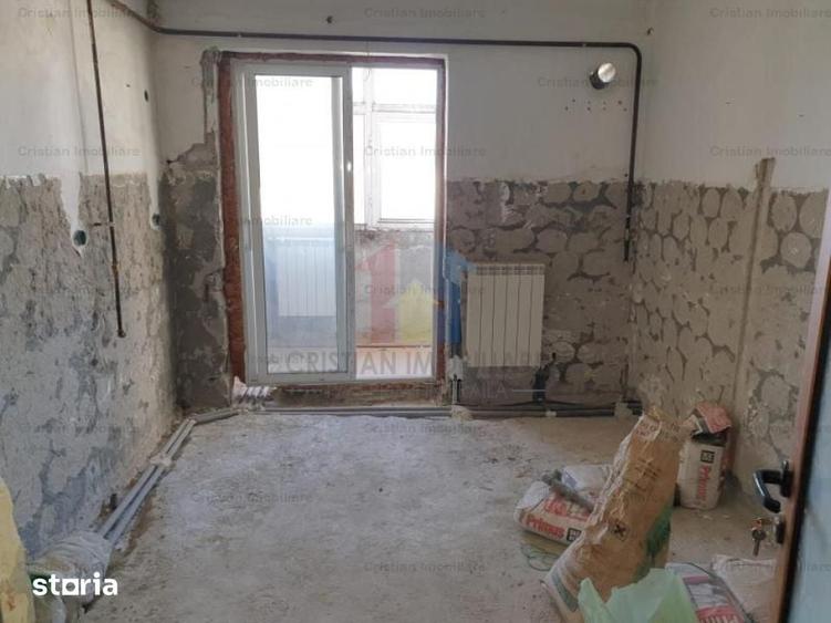 Apartament cu 2 camere decomandat în Hipodrom