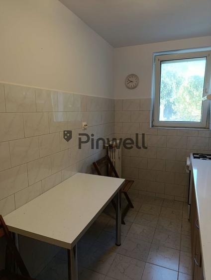 Apartament cu 2 camere semidecomandat, mobilat în Dorobanți