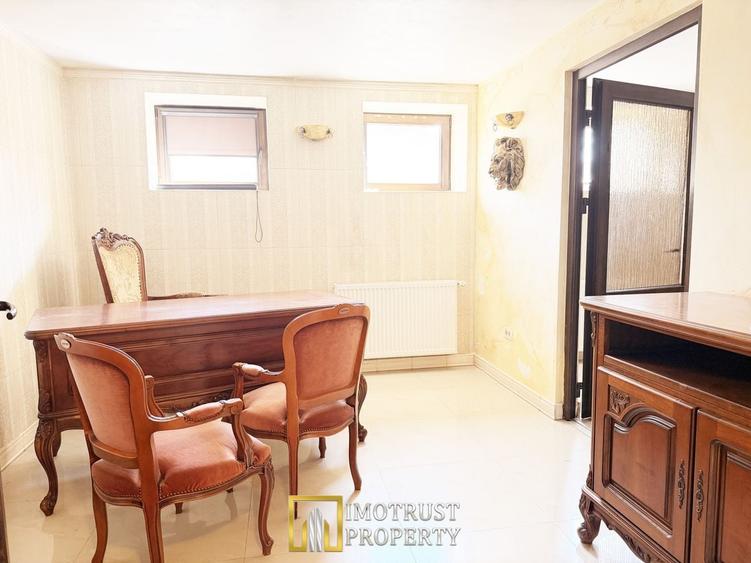 Apartament cu 5 camere decomandat, mobilat în Ultracentral