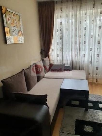 Apartament cu 2 camere semidecomandat în Micro 38
