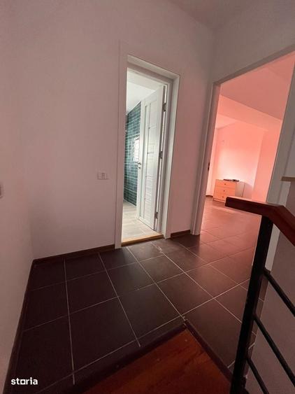 Apartament cu 3 camere semidecomandat în Nord