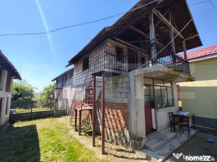 Casă cu 4 camere cu Teren 1970 Mp în Central