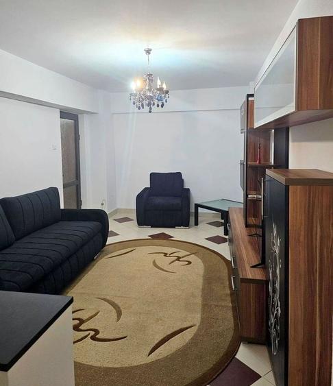 Apartament cu 2 camere decomandat, mobilat în Mazepa 1