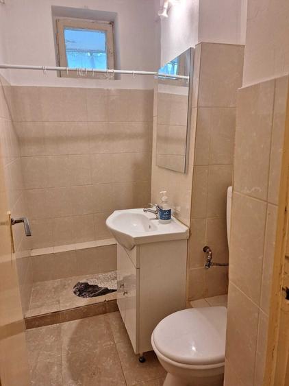 Apartament 2 camere de inchiriat , parter - 5