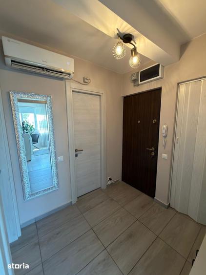 Apartament cu 2 camere decomandat în Eroii Revoluției