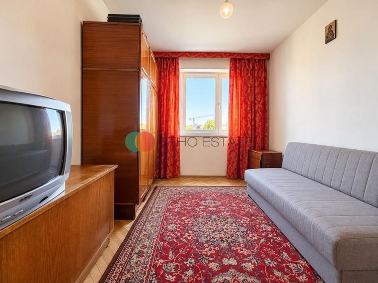 Apartament cu 3 camere, mobilat în Titan