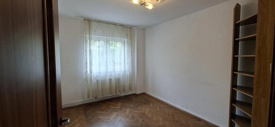 Apartament de inchirat cu 4 camere + garaj- Torontalului - 16