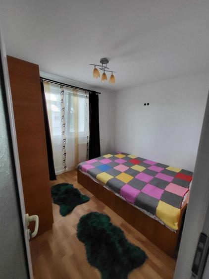 Apartament cu 2 camere semidecomandat în Hipodrom