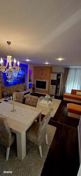 Casă cu 4 camere cu Teren 436 Mp în Ștefănești