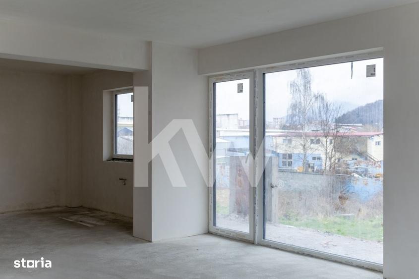 Apartament cu 2 camere decomandat în Noua