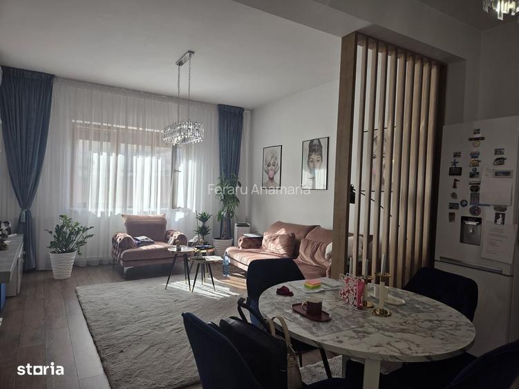 Apartament 3 camere, Damaroaia, parter, utilat