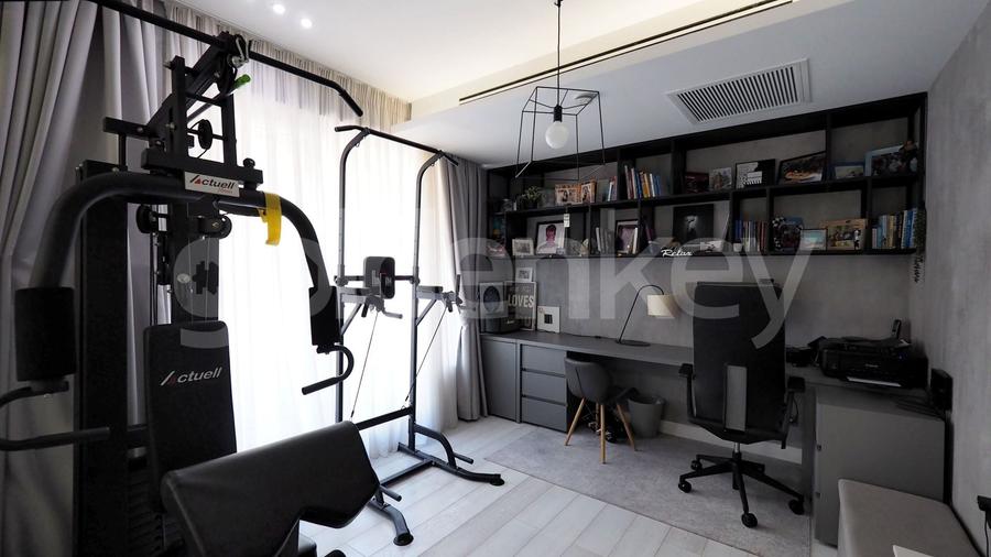 Penthouse cu 5 camere decomandat, mobilat în Herăstrău