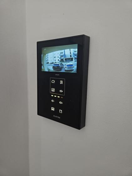 Apartament cu 2 camere decomandat în Tractorul