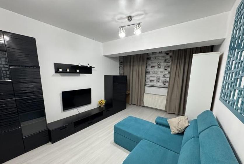 Apartament cu 2 camere decomandat, mobilat în Titan