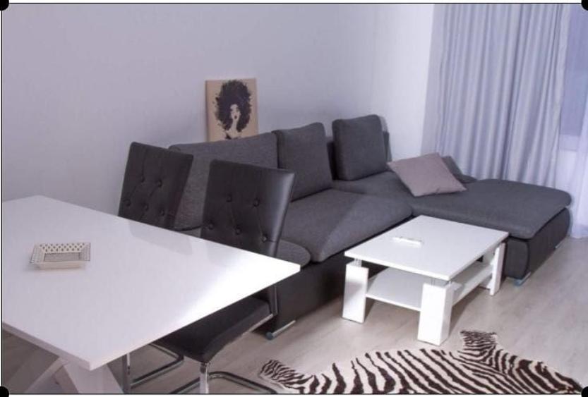Apartament cu 2 camere decomandat în Băneasa