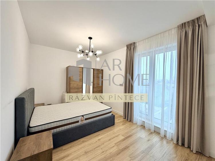 Apartament cu 3 camere decomandat, mobilat în Mărășești