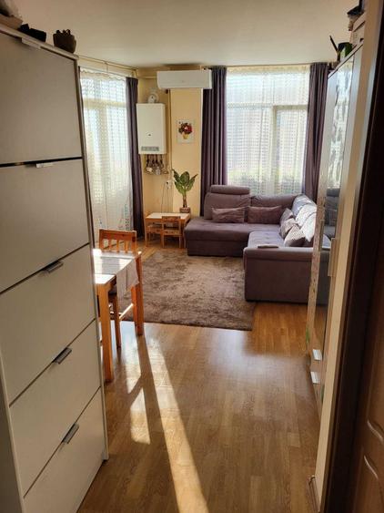 Apartament cu 2 camere semidecomandat în Florești