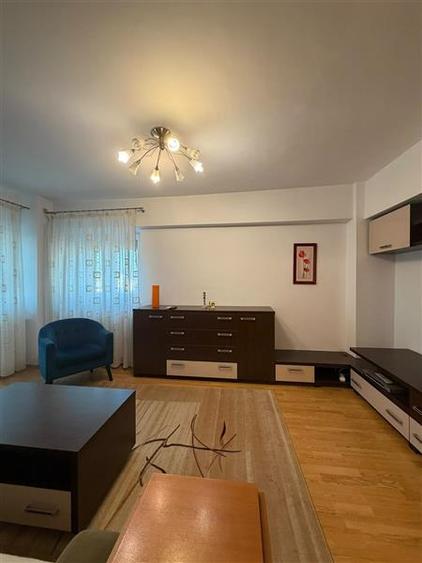 Apartament cu 2 camere decomandat, mobilat în Brâncoveanu