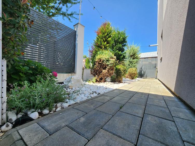 Duplex cu 4 camere cu Canalizare în Galata
