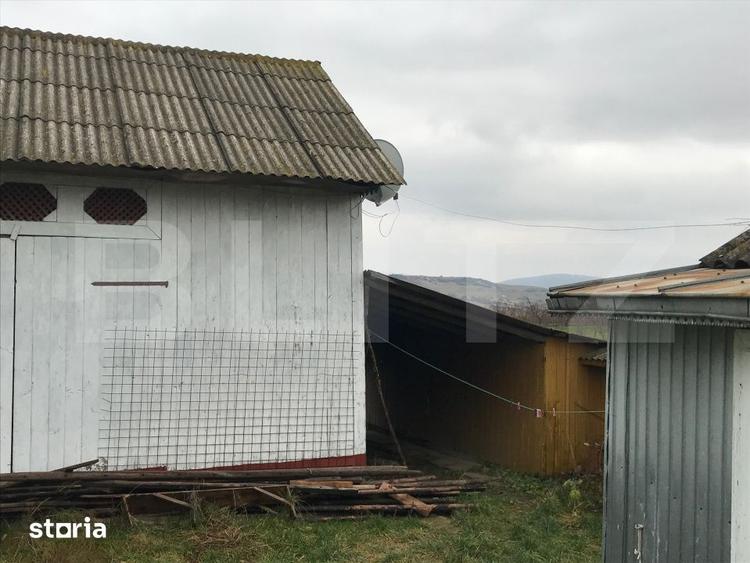 Casă cu 3 camere cu Teren 3400 Mp în Vulturești
