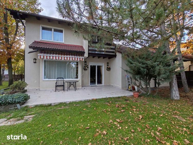 Casă cu 4 camere cu Teren 300 Mp în Corbeanca