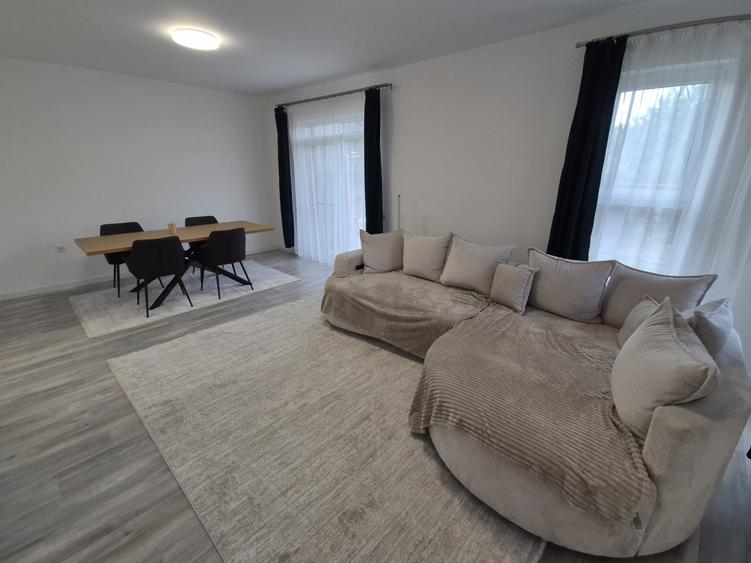 Duplex cu 5 camere cu Canalizare în Gilău