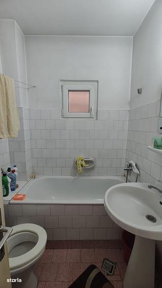 Casă cu 4 camere cu Teren 537 Mp în Central