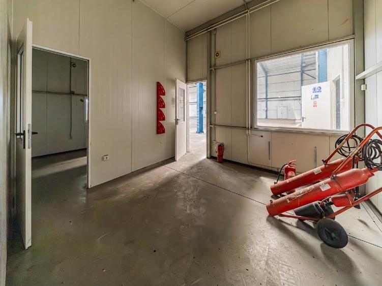 Spațiu industrial, de 5,700 mp, în Arcuș