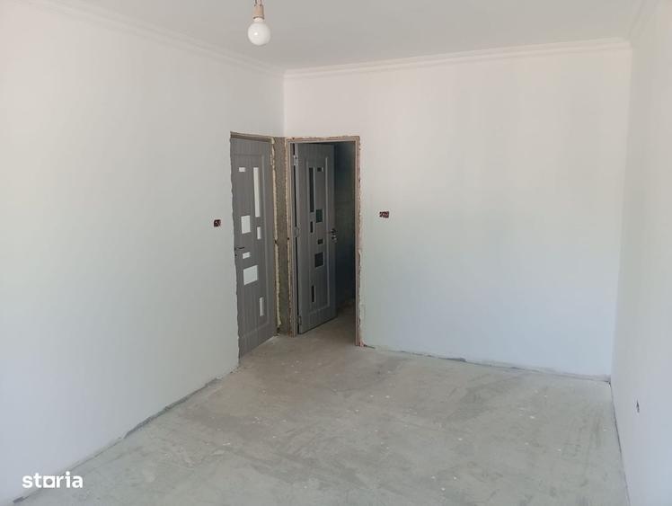 Casă cu 4 camere în Șofronea
