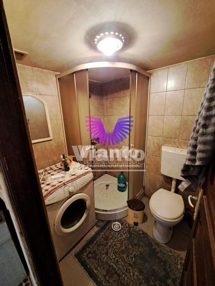 Casă individuală cu 3 camere cu Canalizare în Ruși