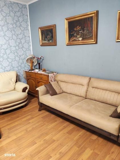 Casă cu 3 camere în Central